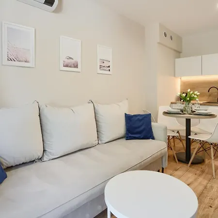 Apartman Lighthouse 01 Surfingbird