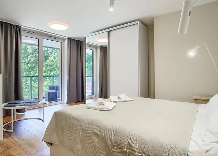 Lighthouse 01 Surfingbird Mrzeżyno