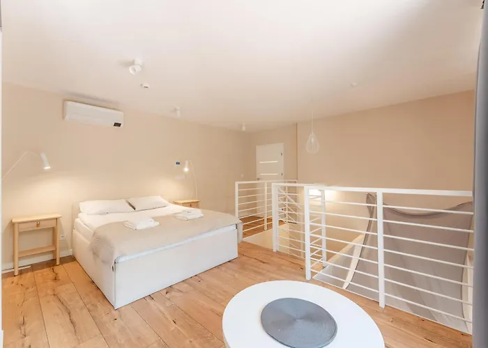 Lighthouse 01 Surfingbird Apartamento *